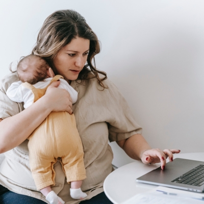 Préparer l’arrivée de bébé : comment gérer son temps avec son bébé